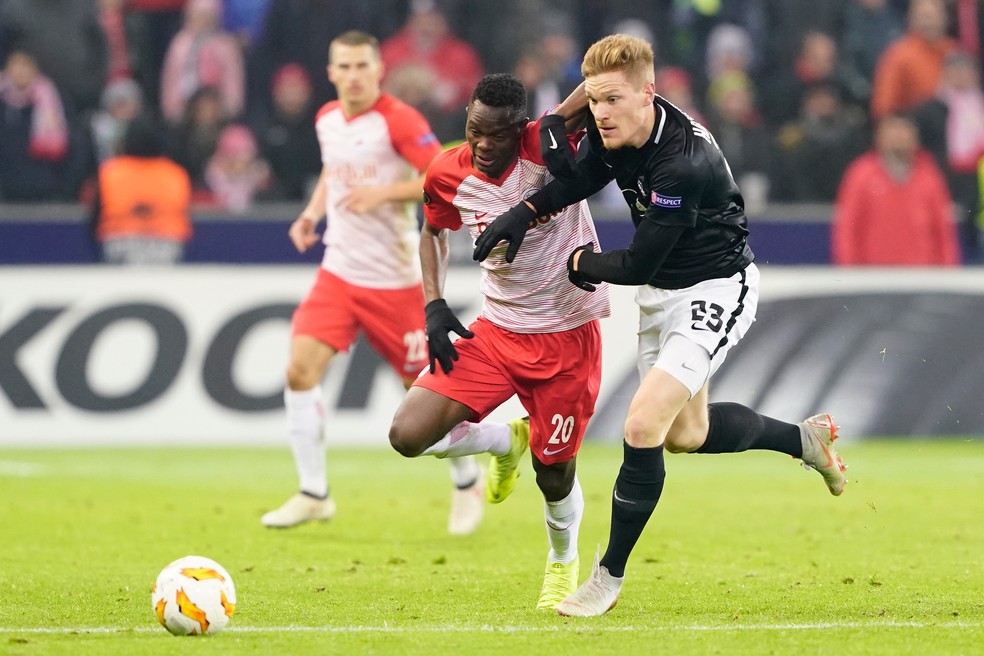 Red Bul Leipzig e Red Bull Salzburg já se enfrentaram pela Champions; são do mesmo grupo — Foto: Getty Images