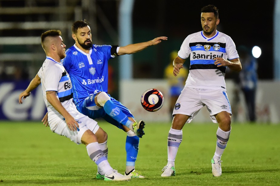 Tombense vs Londrina: An Exciting Clash of Football Titans
