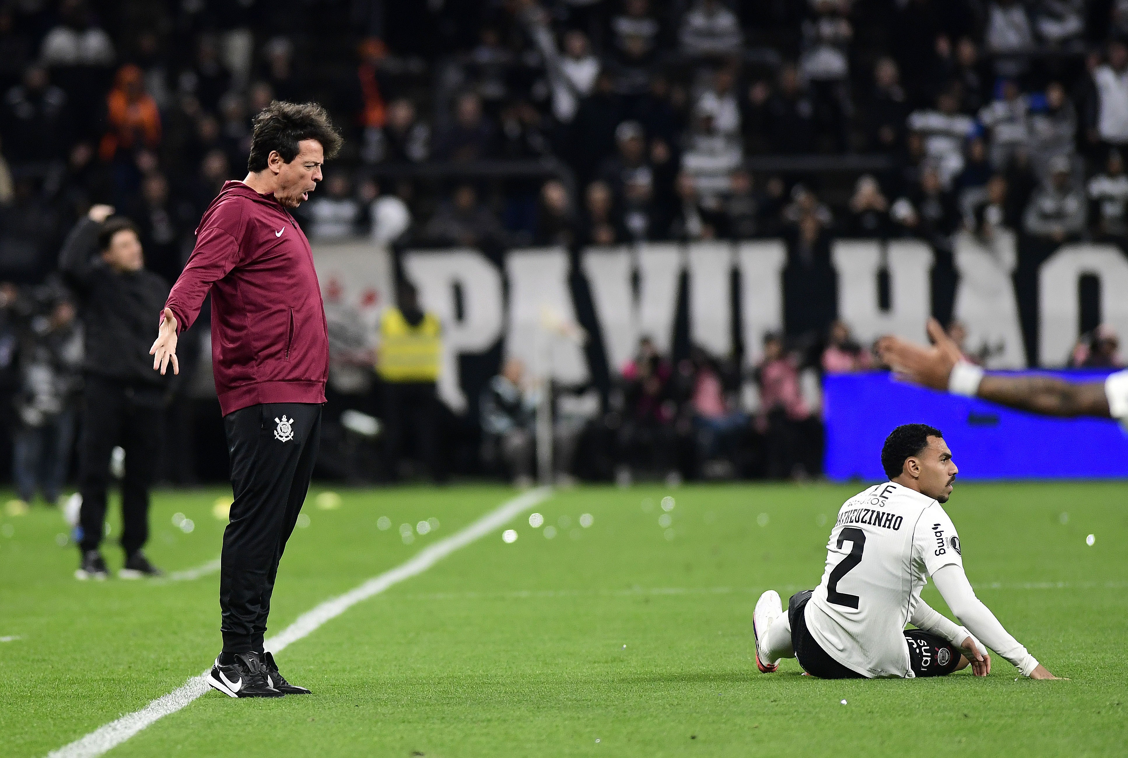 Diniz assume responsabilidade por má fase do Corinthians: "Não conseguimos encontrar soluções"