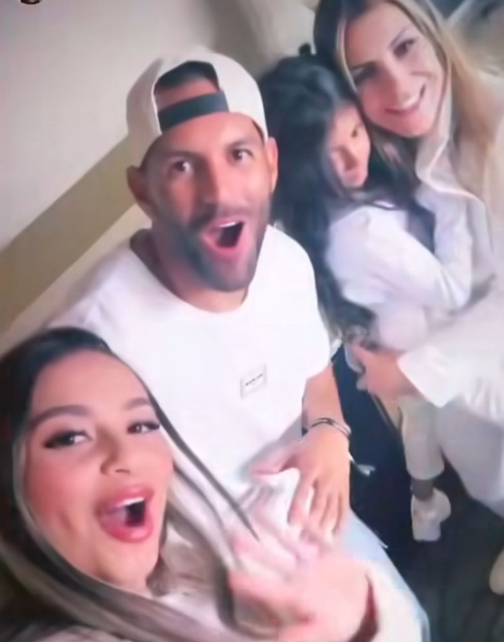 Weverton passou o Ano Novo em uma igreja nos Estados Unidos — Foto: Reprodução/Instagram