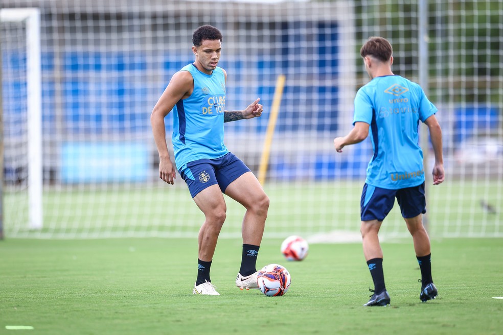 Viery, zagueiro do Grêmio — Foto: Lucas Uebel/Divulgação Grêmio