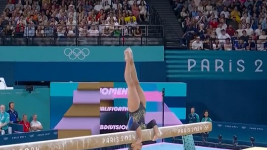 Conheça o movimento criado e batizado por Julia Soares, finalista brasileira da ginástica artística