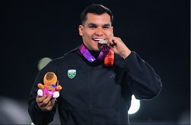 Amazonense Pedro Nunes conquista prata no lançamento de dardo nos Jogos Sul-Americanos