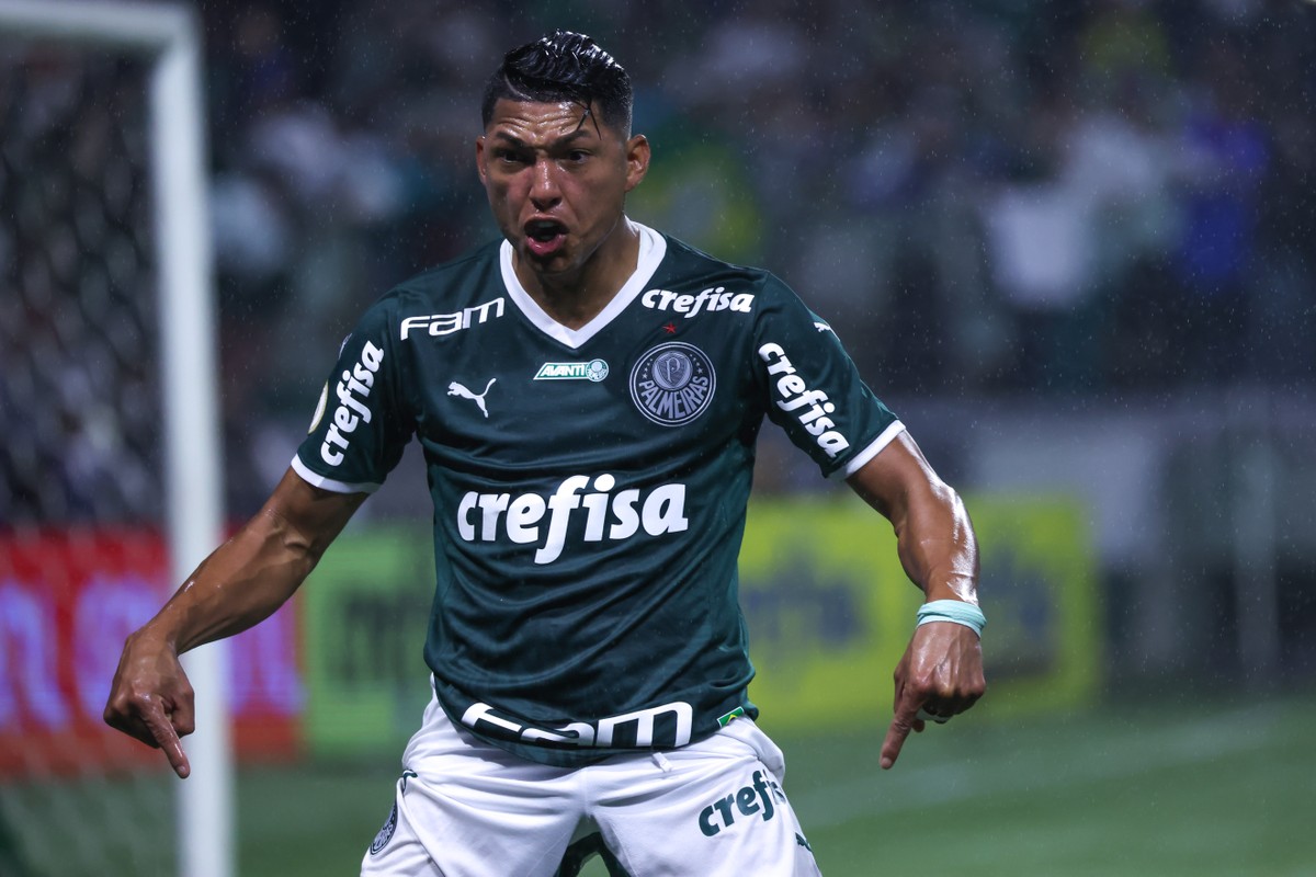 CICLO ENCERRADO? Rony não está na lista de inscrição do Paulistão