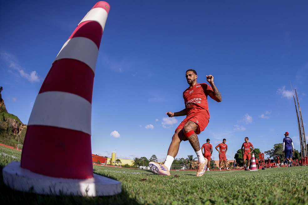 Júnior Todinho lesionado — Náutico tem desfalques