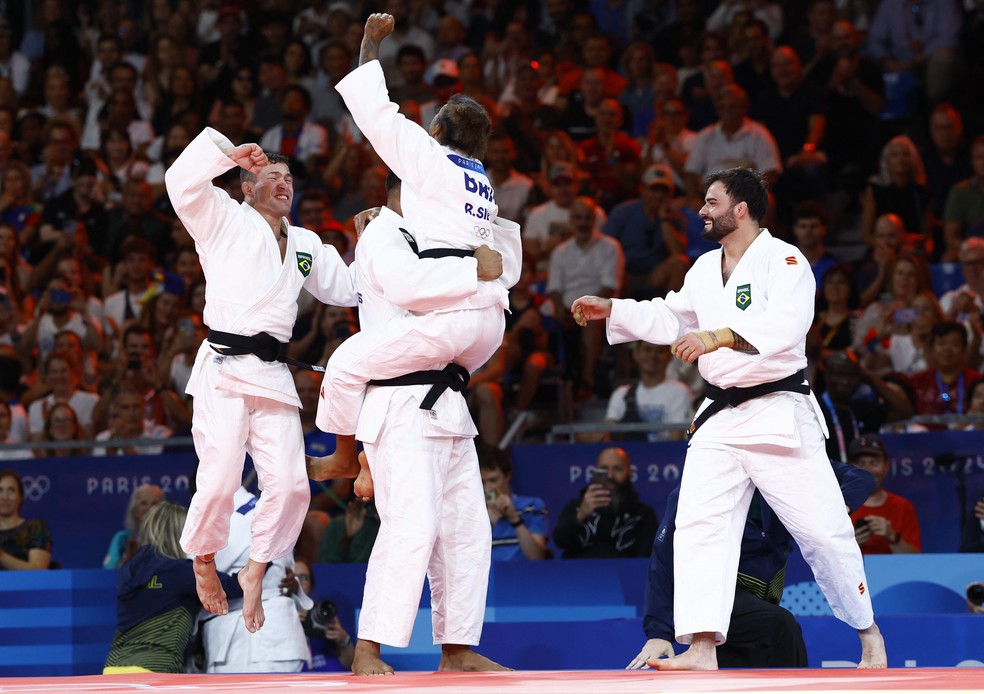 Brasil garante bronze por equipes no judô — Foto: Reuters