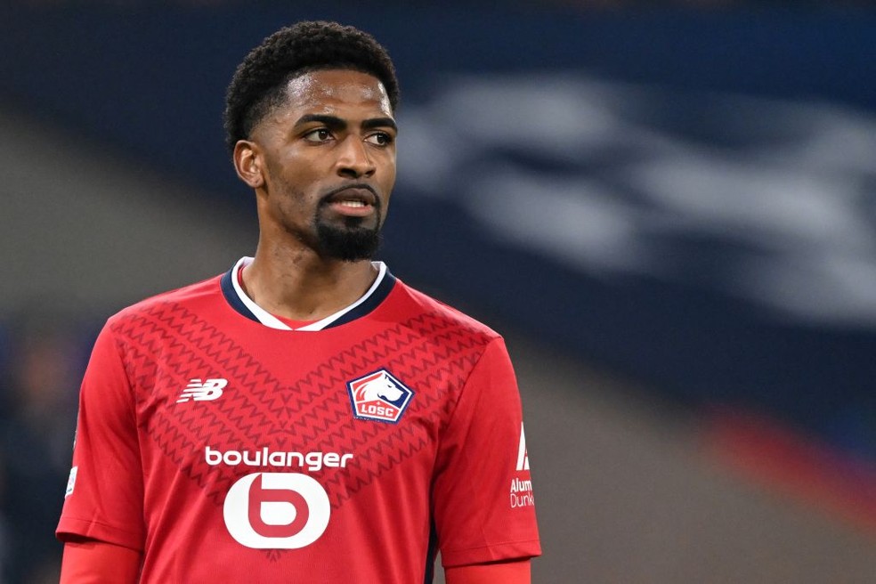 Alex Ribeiro, zagueiro do Lille, da França — Foto: ANP via Getty Images