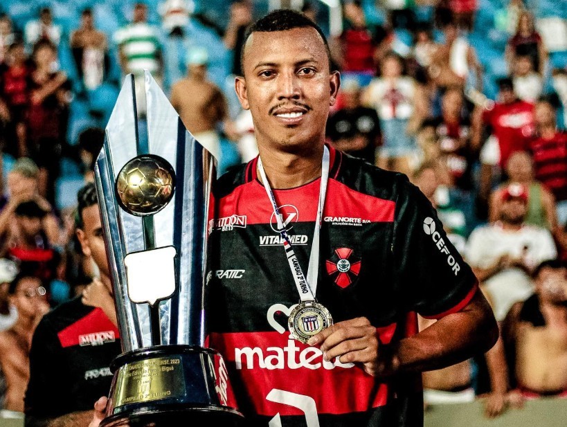 River-PI anuncia zagueiro Renan Santos, ex-Tuna Luso e Moto Club, para o Piauiense Série B 2026