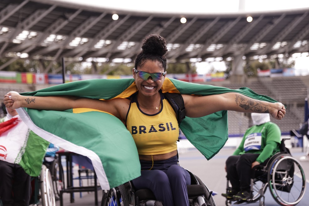 Raissa Machado é prata no Mundial — Foto: Alê Cabral/CPB