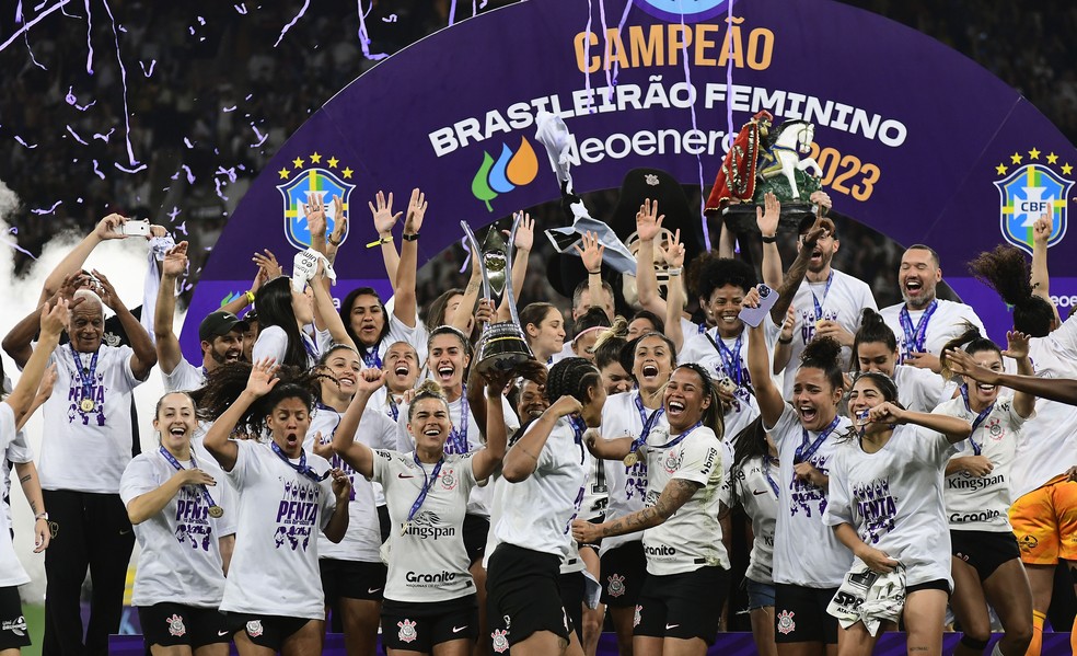 Corinthians é o atual campeão brasileiro de futebol feminino — Foto: Marcos Ribolli