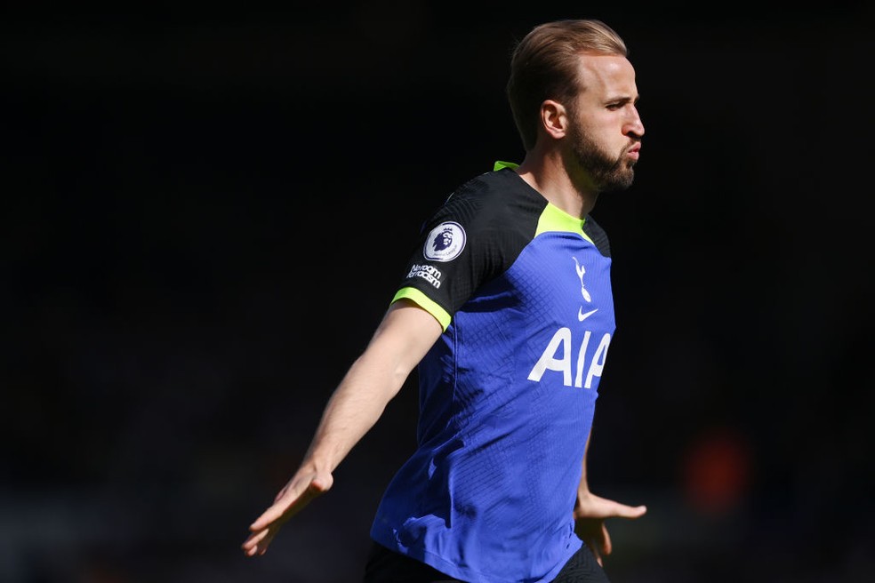 Harry Kane explica ida ao Bayern: 'Preciso jogar a Champions e