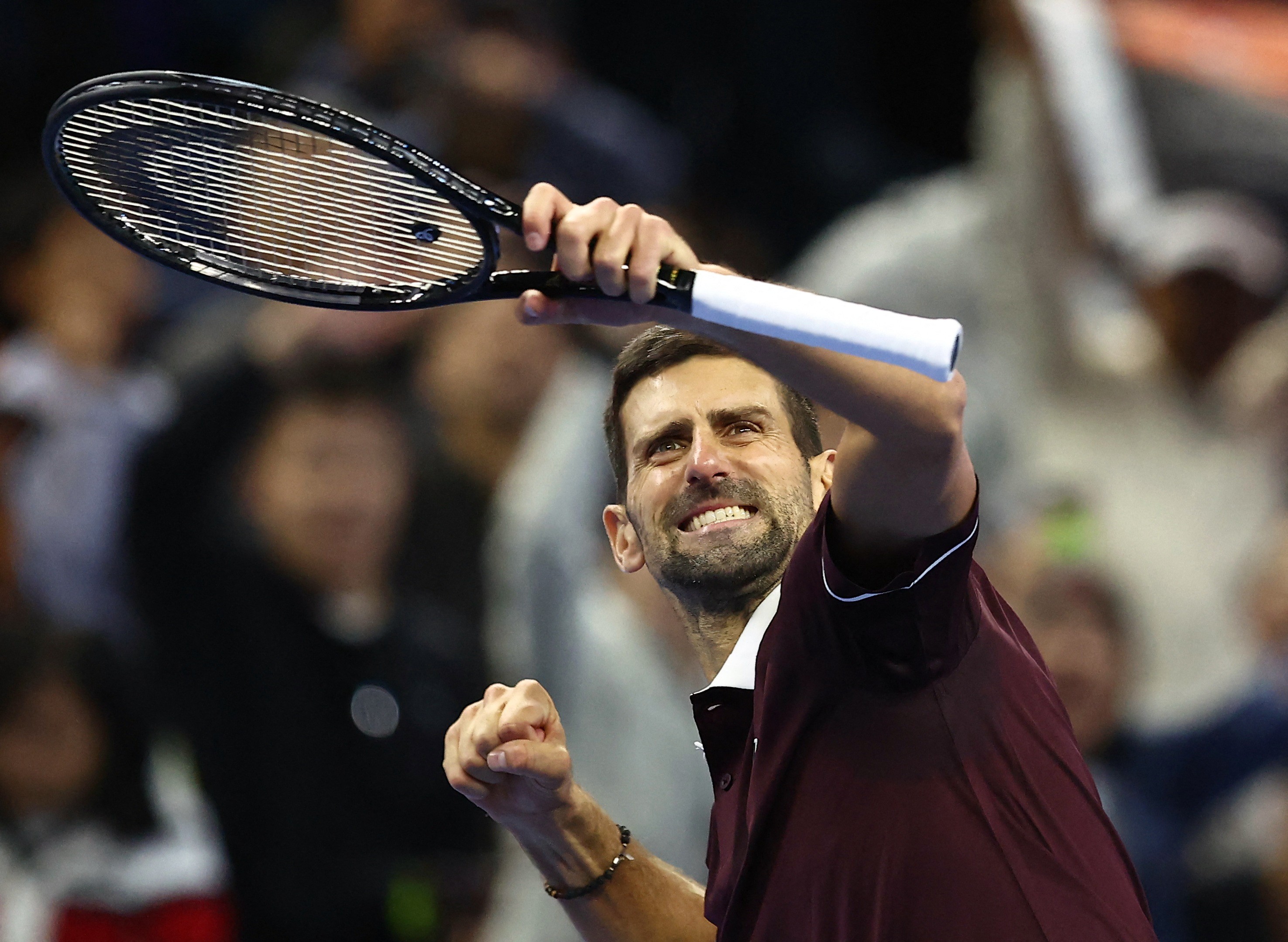Novak Djokovic durante partida em Pequim