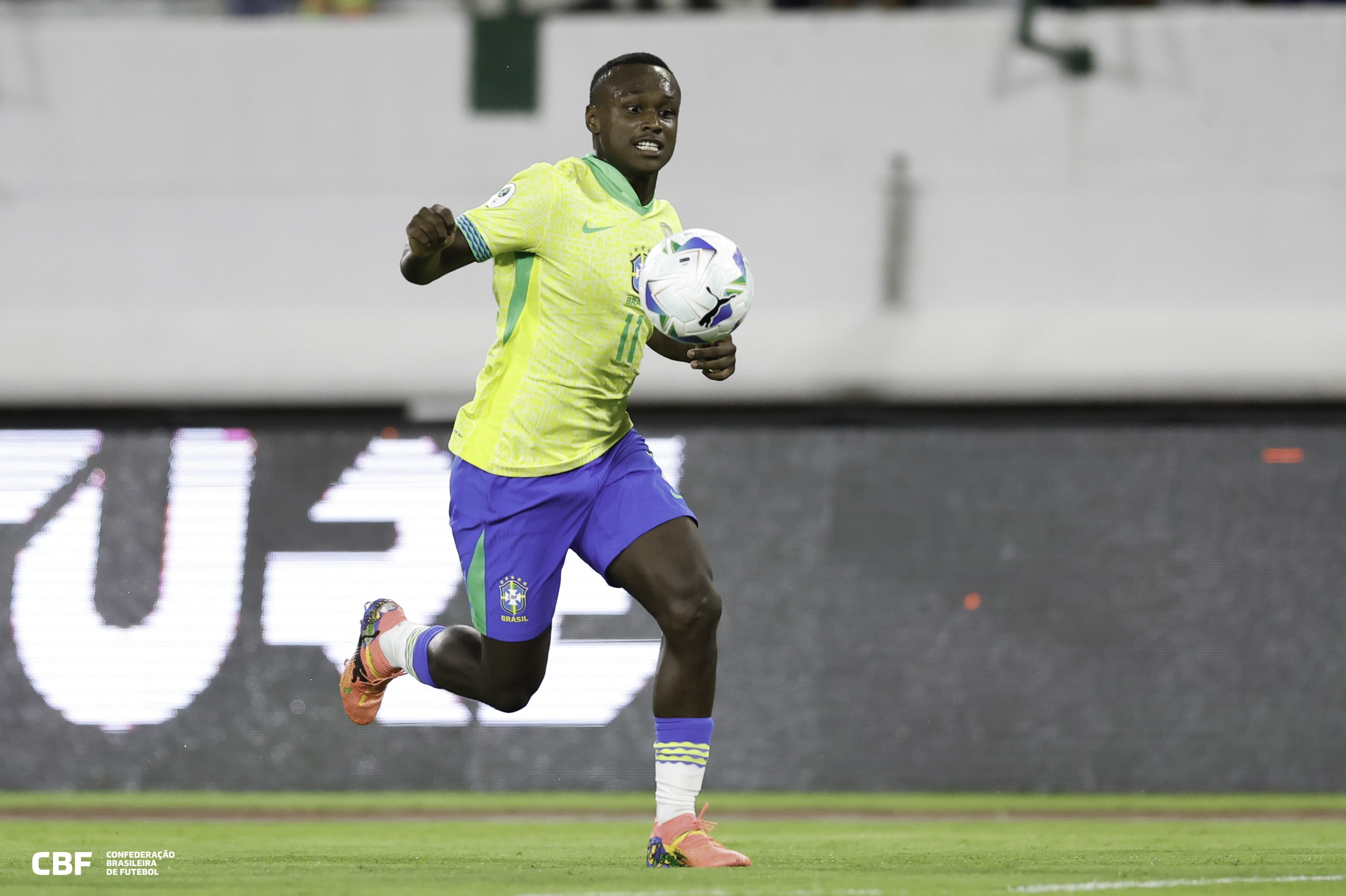 Quem é Nathan Fernandes? Conheça o novo reforço do Botafogo