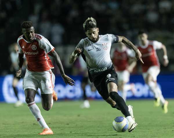 Corinthians entra no z-4 com mais jogos do que pontos, cenário preocupante.