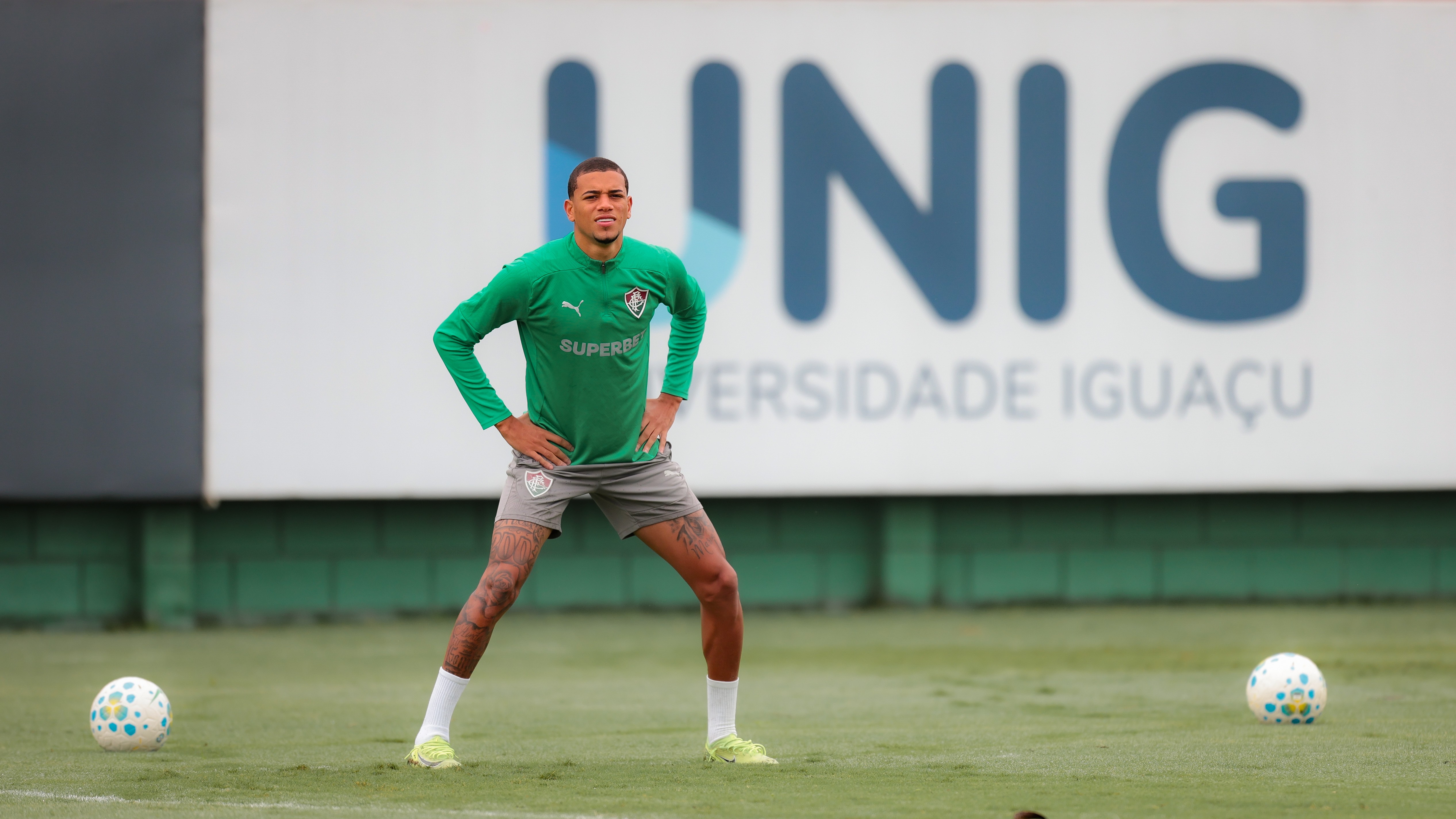 Johnny retorna ao Fluminense após empréstimo frustrado no América-MG