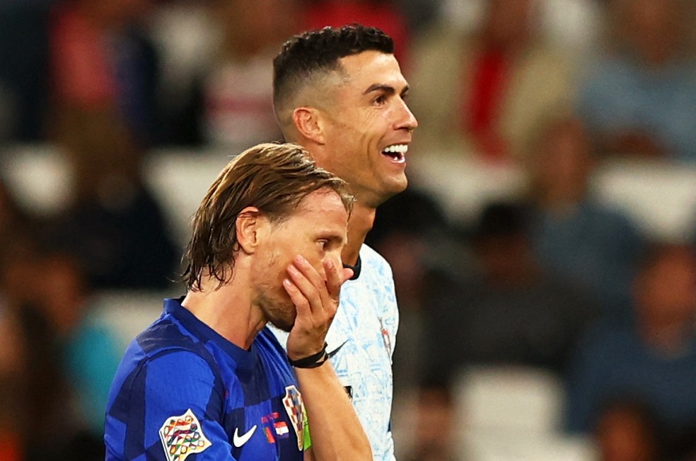 Cristiano Ronaldo e Modric em campo