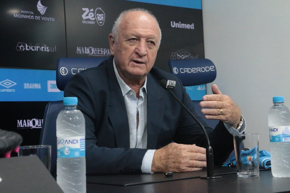 Felipão é apresentado como coordenador técnico do Grêmio — Foto: Rafael Favero