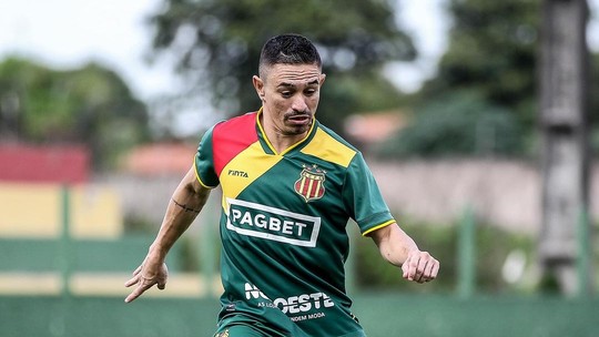 FICA? - Foto: (Ronald Felipe / SCFC)
