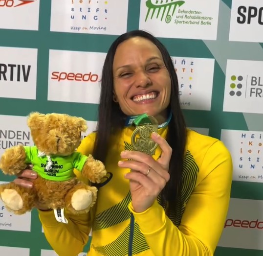 Brasil estreia no Campeonato Internacional de Natação com três ouros, em Berlim