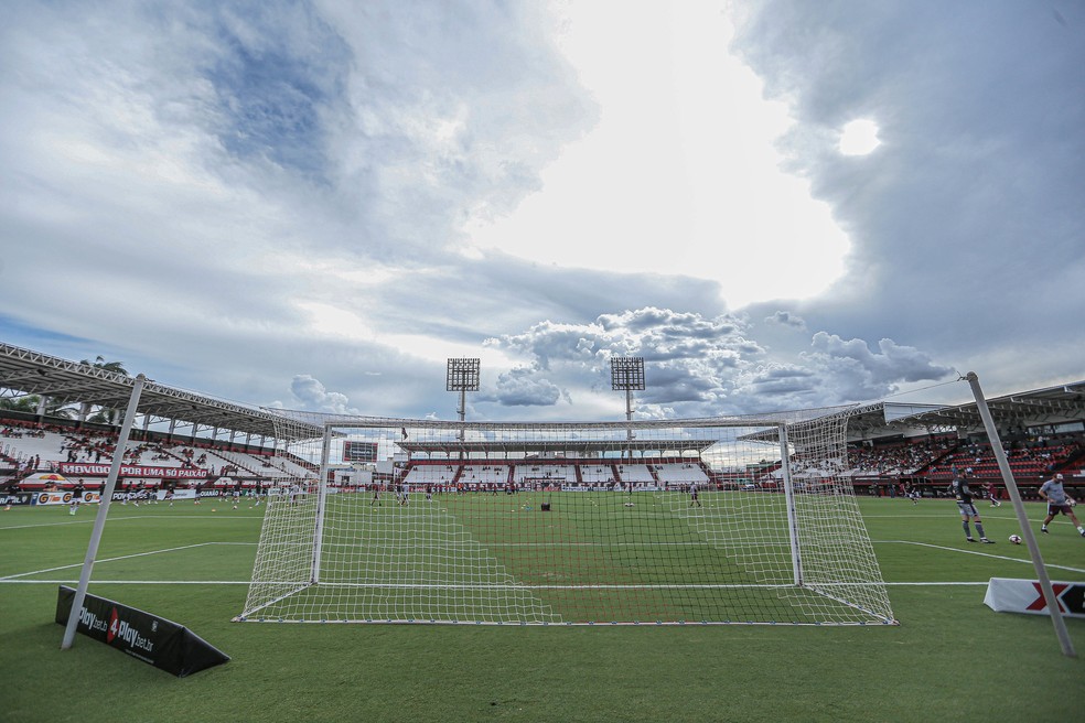 Estádio Antônio Accioly recebe Atlético-GO x Coritiba nesta tarde — Foto: Bruno Corsino/ACG