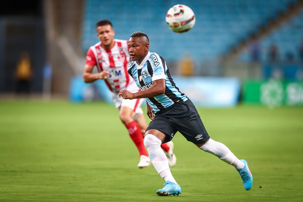 Campaz foi titular do Grêmio no Gauchão de 2022 — Foto: Lucas Uebel/Grêmio
