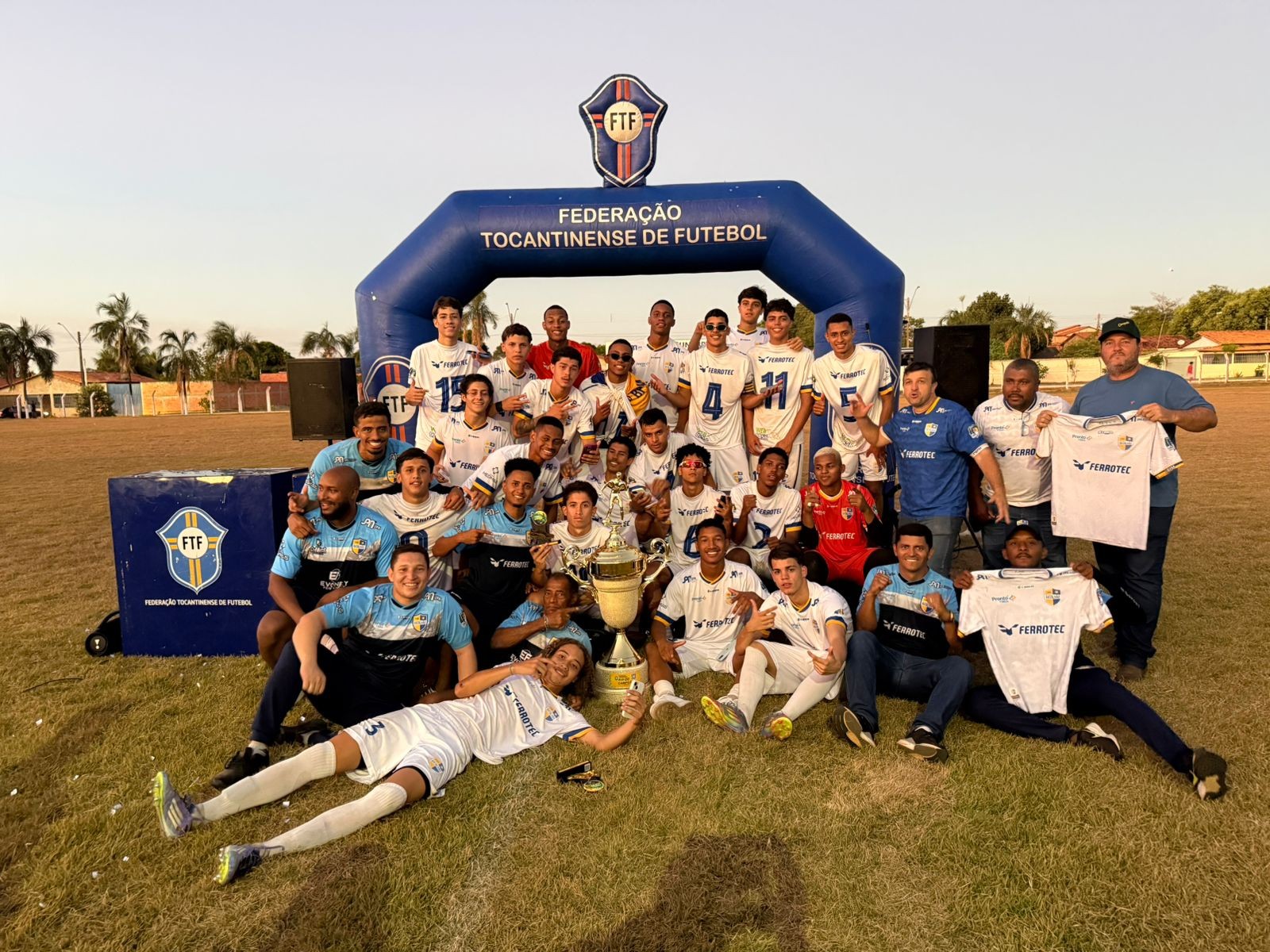 Clube vence o Tocantinense Sub-20, mas medalhas são furtadas antes de premiação; entenda