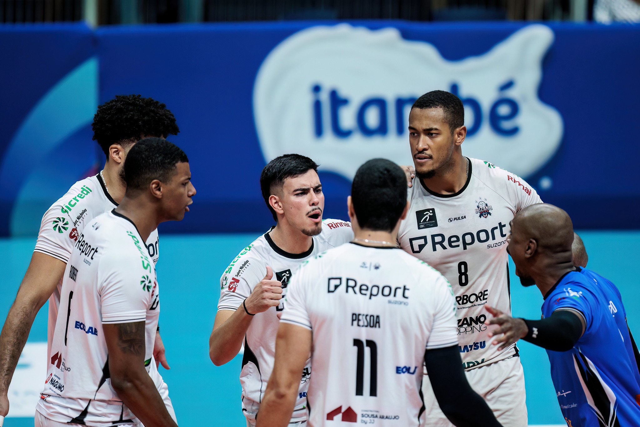Suzano Vôlei tem quatro atletas e técnico chamados pela Seleção Brasileira masculina B