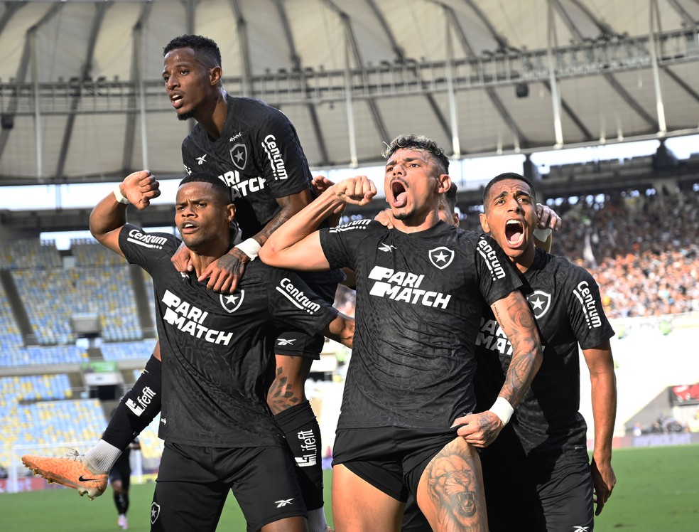 Botafogo x Grêmio, Atlético-MG x Corinthians, Fluminense x São Paulo, Inter  x Cruzeiro – Os jogos da terceira rodada do Brasileirão