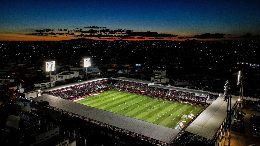 Antônio Accioly recebe Atlético-GO x Athletico-PR nesta noite — Foto: Ruber Couto