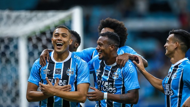 Grêmio vence o Novo Hamburgo e avança para às semifinais do Gauchão 2026