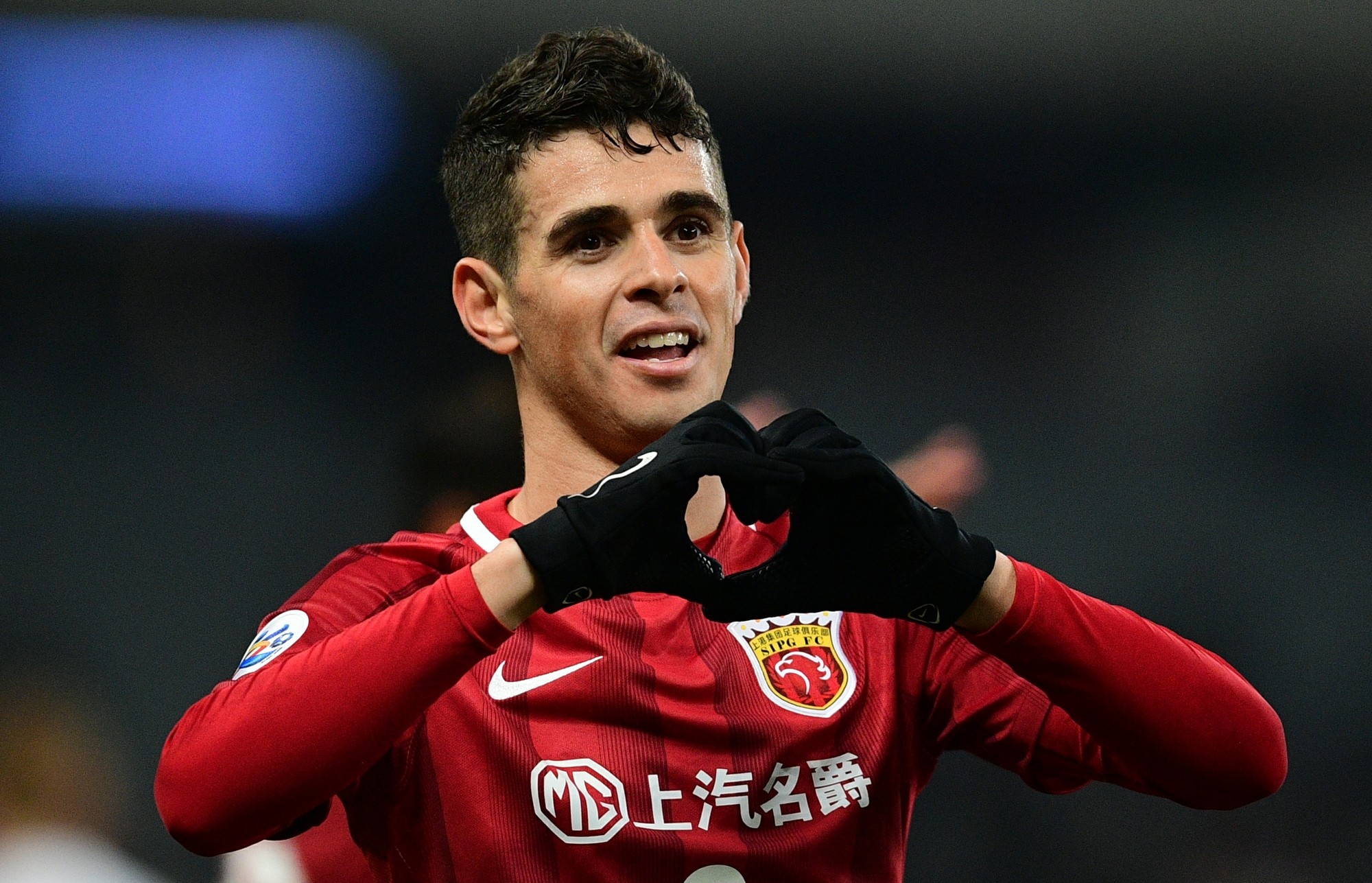 São Paulo encaminha acerto com o meia Oscar