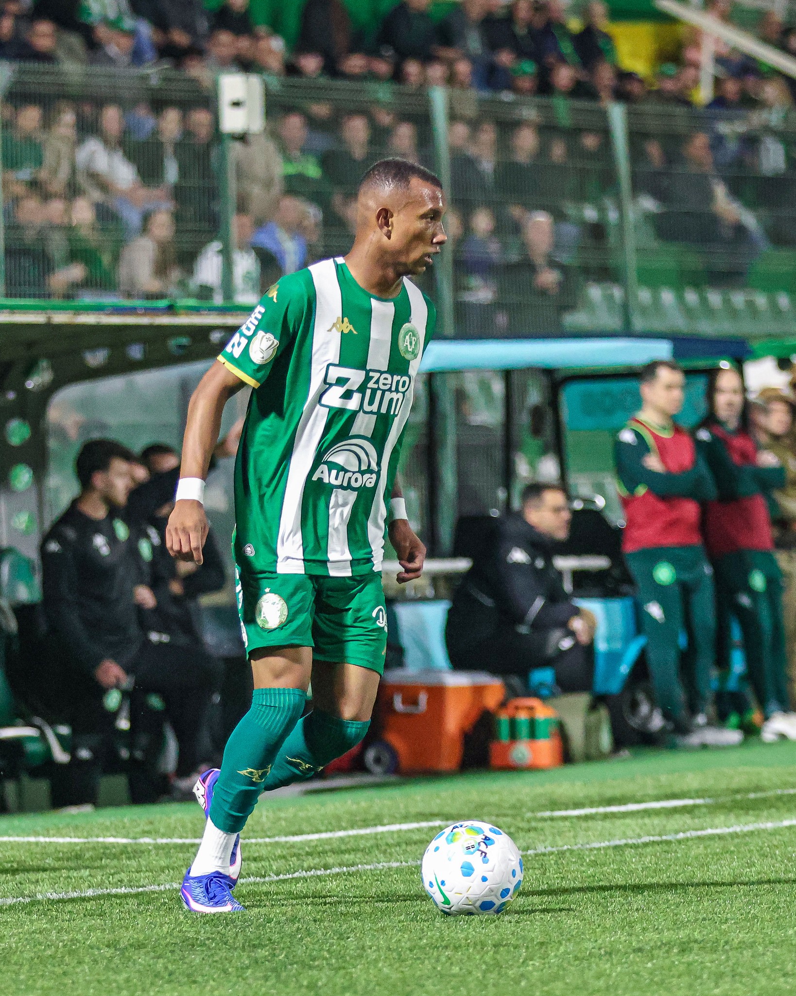 Emprestado ao futebol coreano, cria da base se despede da Chapecoense
