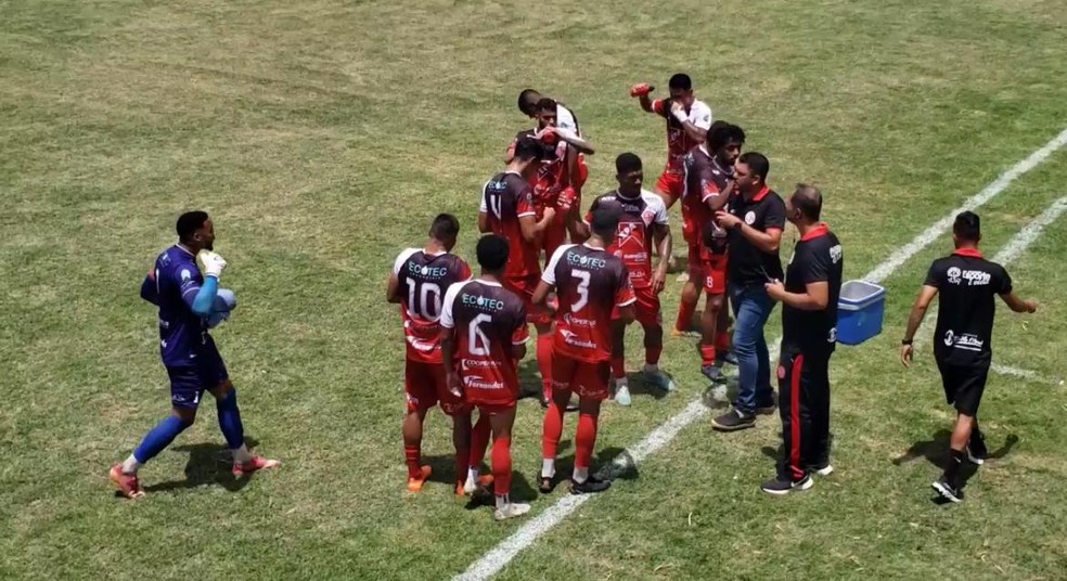 América vence mais uma e garante vaga para próxima fase do Mineiro Segunda Divisão — Foto: Jerry Santos