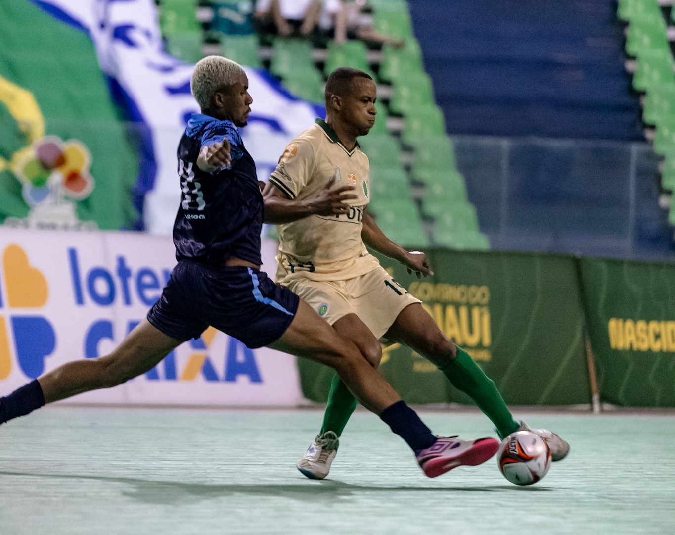 Atlético-PI 3 x 2 Magé Futsal: Cavernão vence mais uma e fecha a 1ª fase na liderança