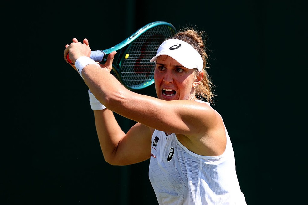 Bia Haddad na estreia de Wimbledon — Foto: Ezra Shaw/Getty Images