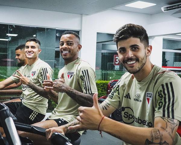 Escalação do São Paulo: forte chuva interrompe treino no campo; time terá três mudanças contra o Vasco