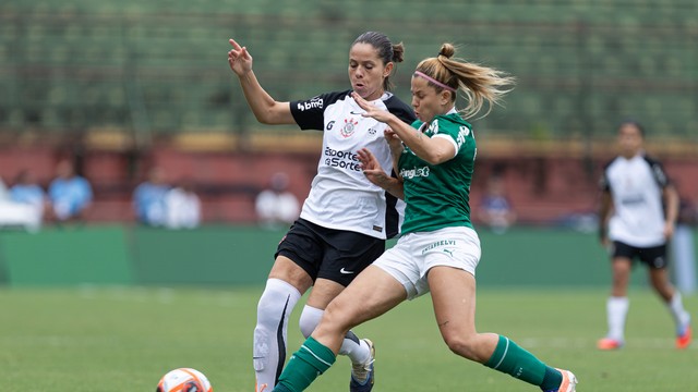 Lance de Corinthians x Palmeiras no segundo jogo da final do Paulistão Feminino 2025