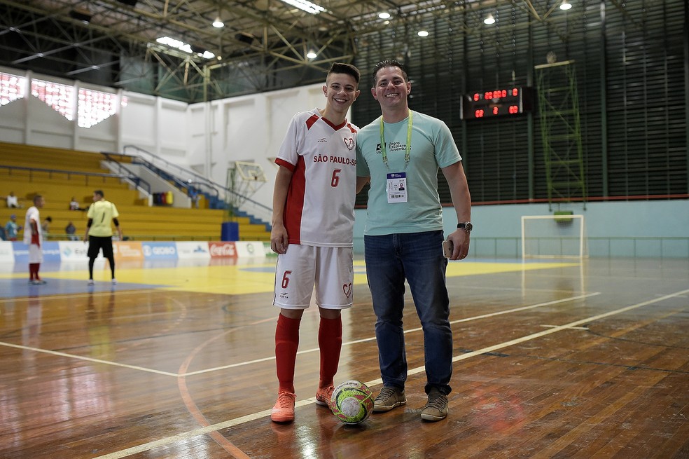 Ex-jogador de futsal Lenísio Teixeira fará palestra em Artur Nogueira