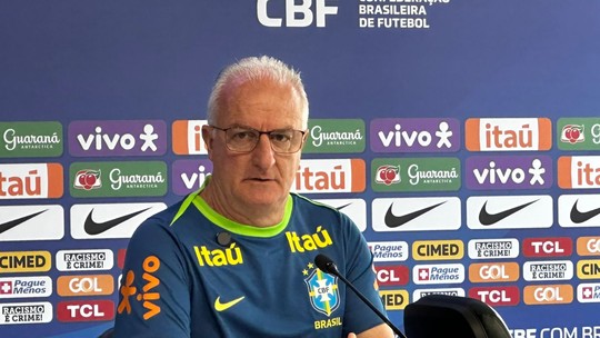 Dorival Júnior anuncia Abner e Igor Jesus como titulares na Seleção contra o Chile