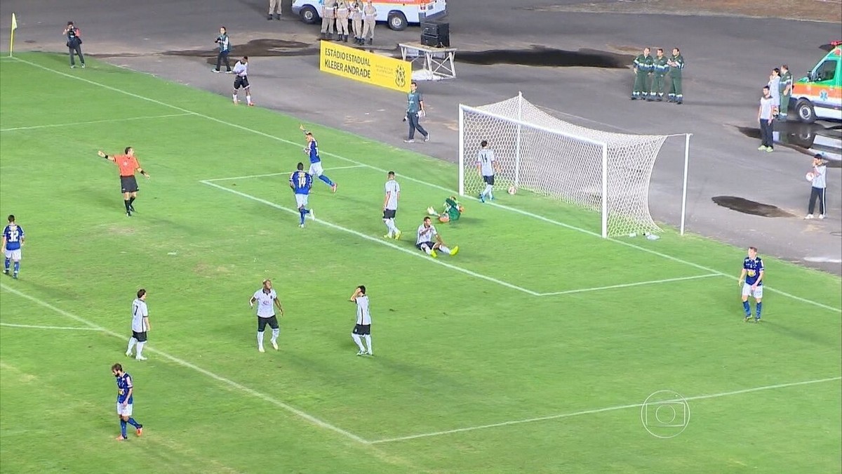 A Gazeta  Dirigentes do Cruzeiro avaliam trazer jogo para o Kleber Andrade