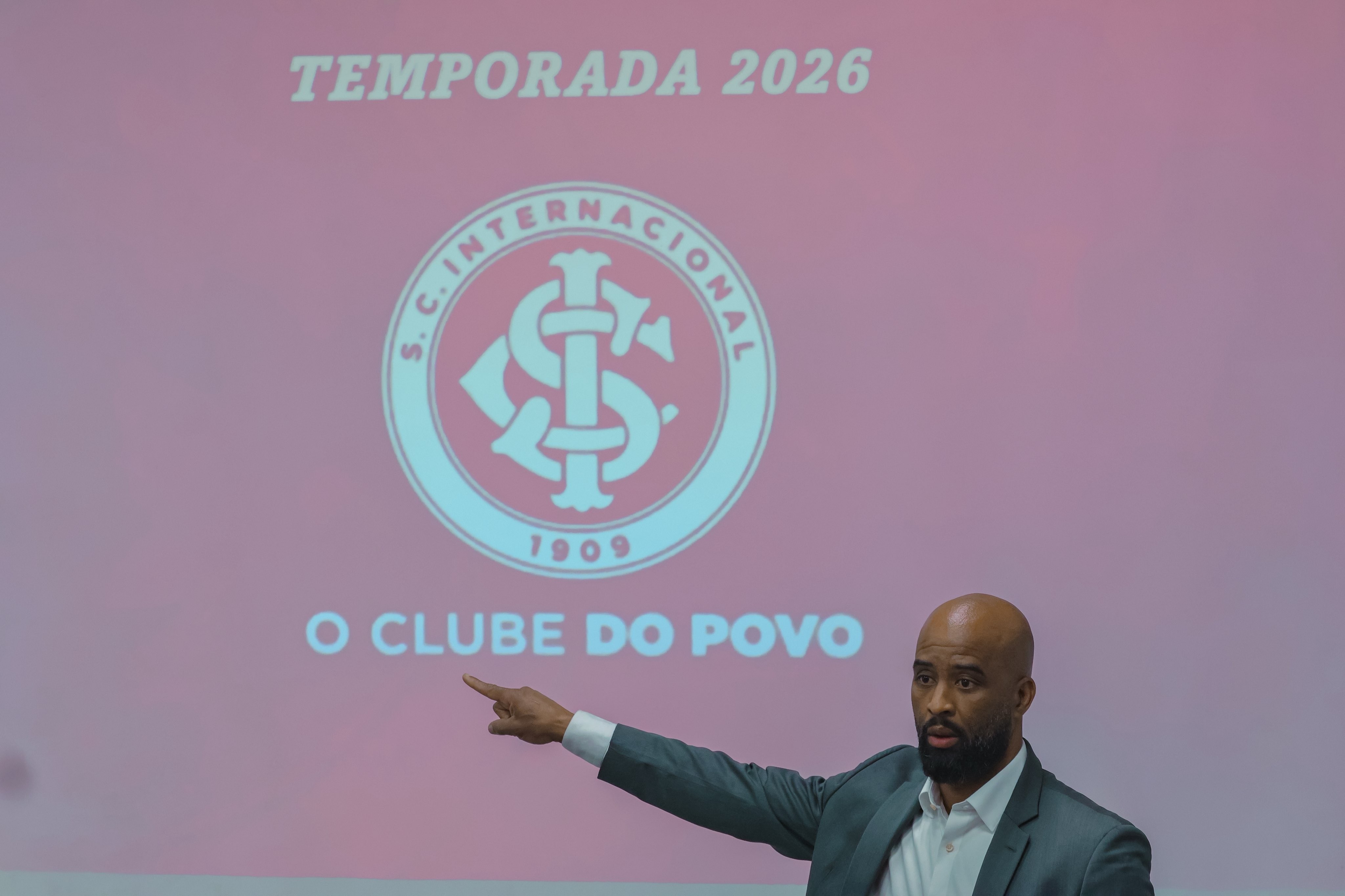 Fabinho Soldado encara tarefas difíceis nos primeiros dias de Inter | Ge