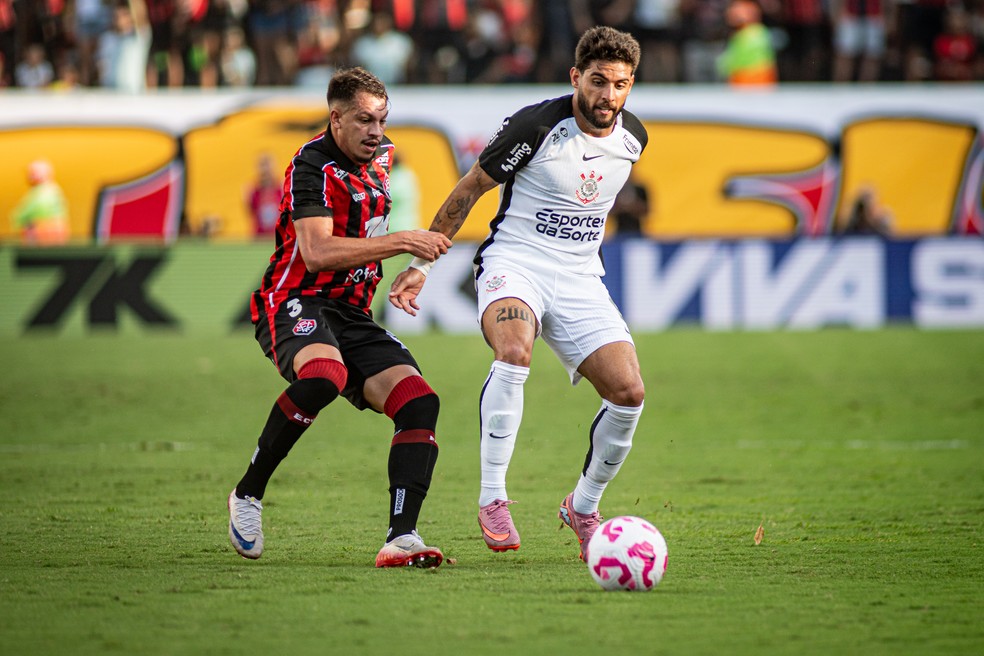 Corinthians enfrenta o Vitória no Brasileirão; saiba onde assistir!
