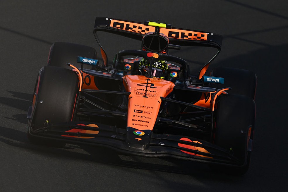 Lando Norris lidera terceiro treino livre do GP da Arábia Saudita da F1 2025 — Foto: Rudy Carezzevoli/Getty Images