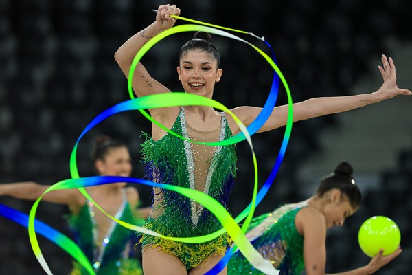 Neylon kiygan seksual ayollar