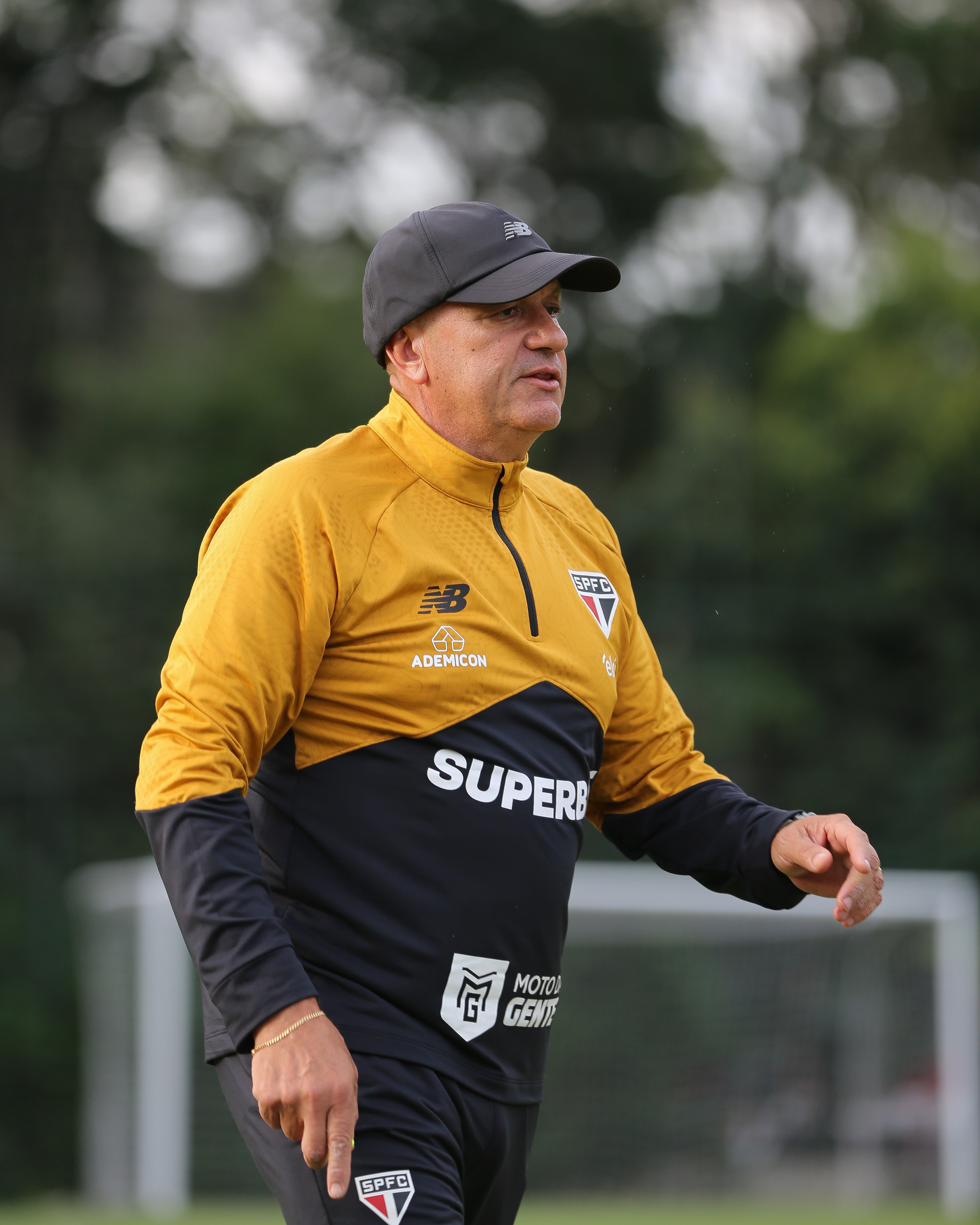Auxiliar de Roger Machado passa a fazer parte da comissão permanente do São Paulo