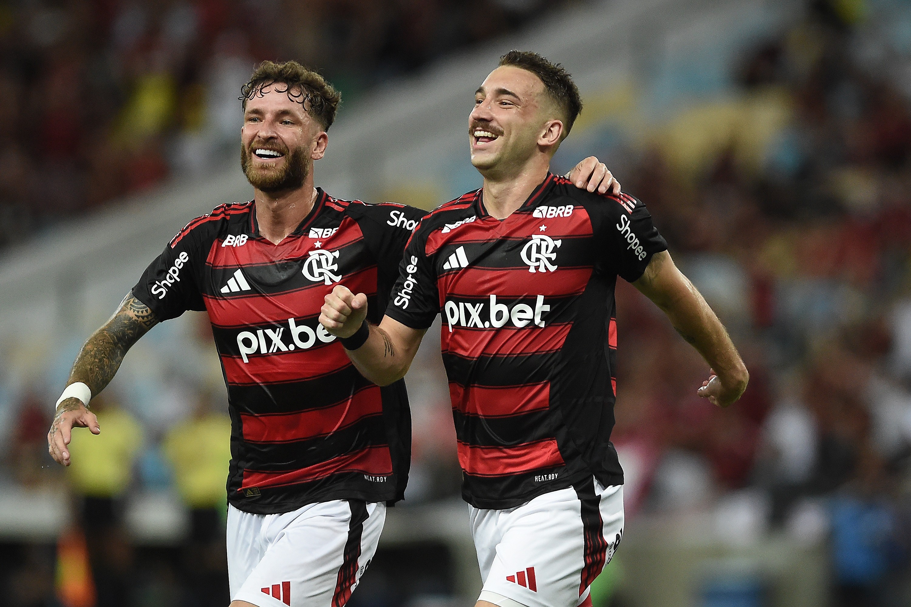 Flamengo estabelece recorde de jogos sem sofrer gols em casa no Brasileirão.