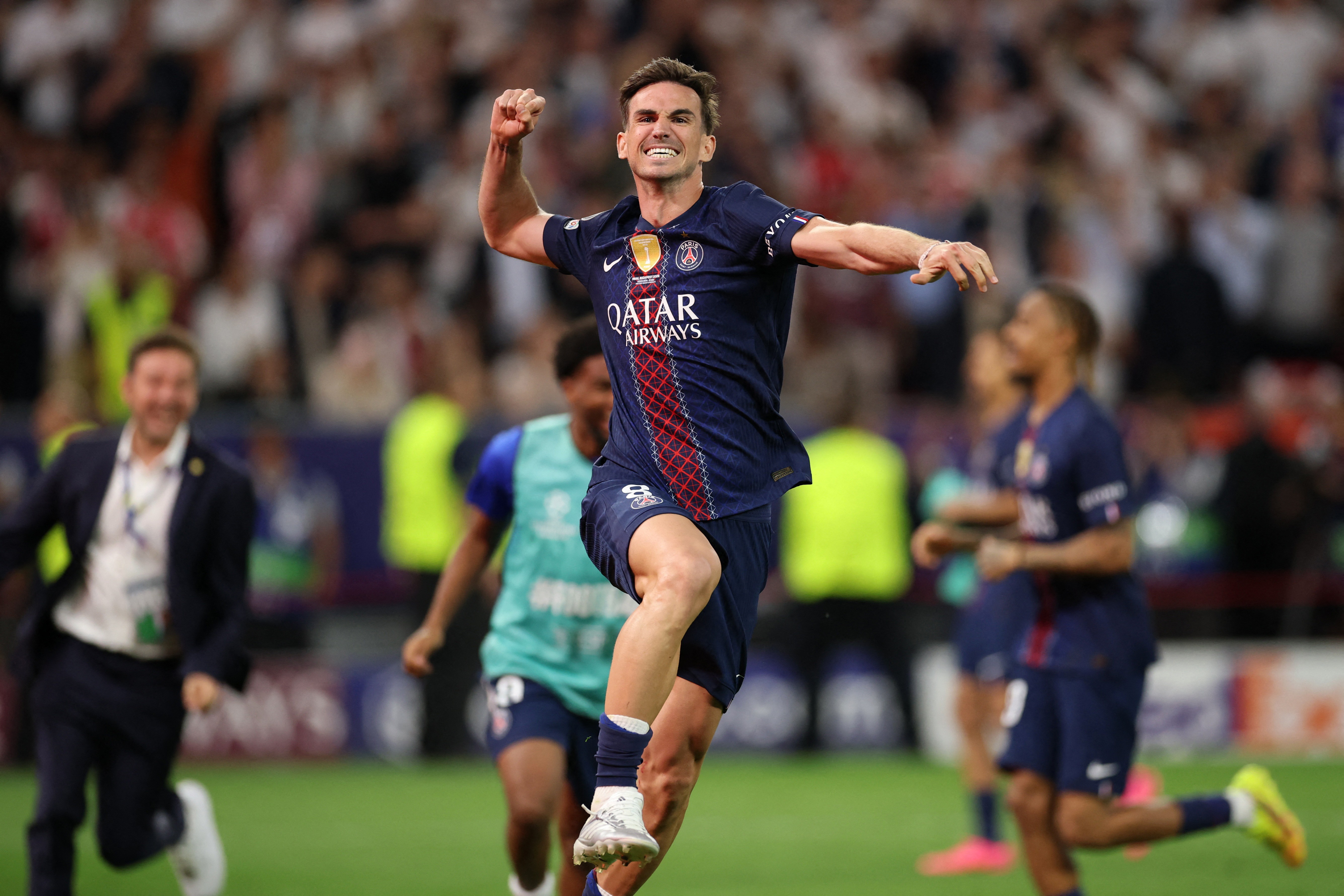 Meia do PSG diz que ganhou a final da Champions "quem merecia": "Eles defenderam o jogo todo"