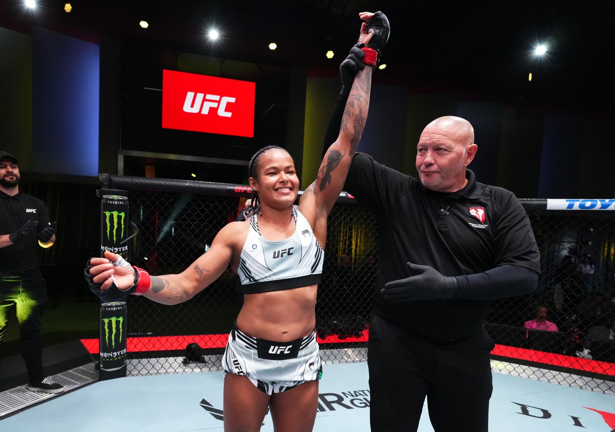 UFC : Dana White fait l’éloge de Karine Silva après sa victoire : « Pourrait devenir une star » |  lutte