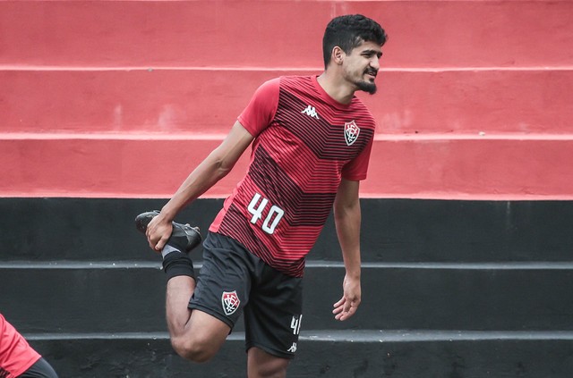 Com retorno de Ramon, Vitória treina de olho no Guarani | Ge