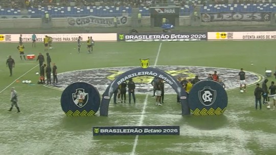 Início de jogo é adiado por chuva forte em Belém